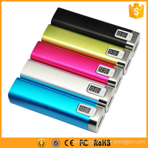 Promo gifts 2600mah mobile power bank with 3 digitals indicator